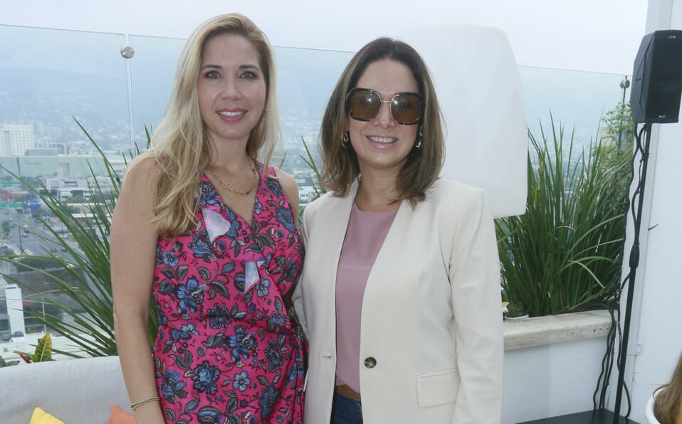 Ana Nájera y Gaby Chapa. FOTO: OMAR VALDEZ