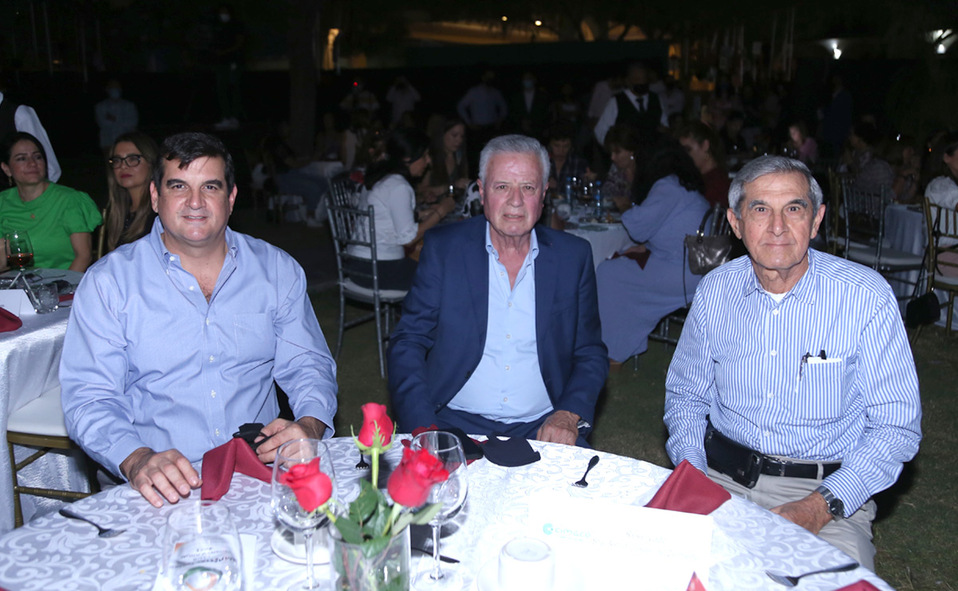 Alfredo, Jorge y Eduardo