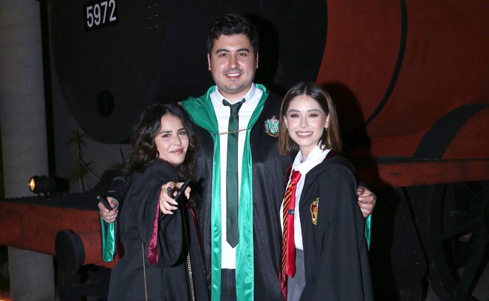 Ana Karla, Bernardo y Valeria