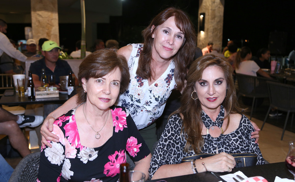 Estela, Alejandra y Luz Elena