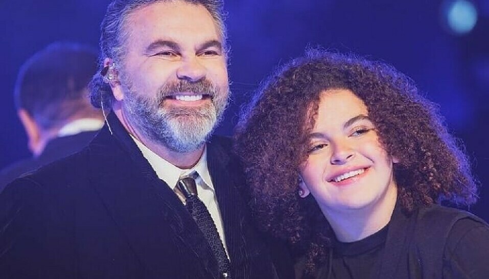 Lucerito Mijares reaparece en redes junto a su padre Mijares. (Foto: Instagram).