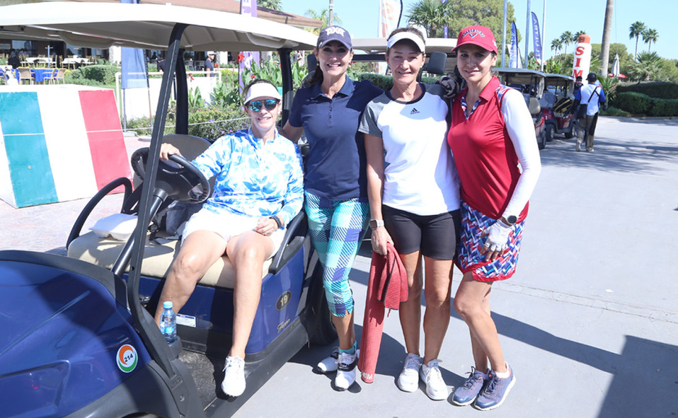 Marcela, Mónica, Güera y Claudia