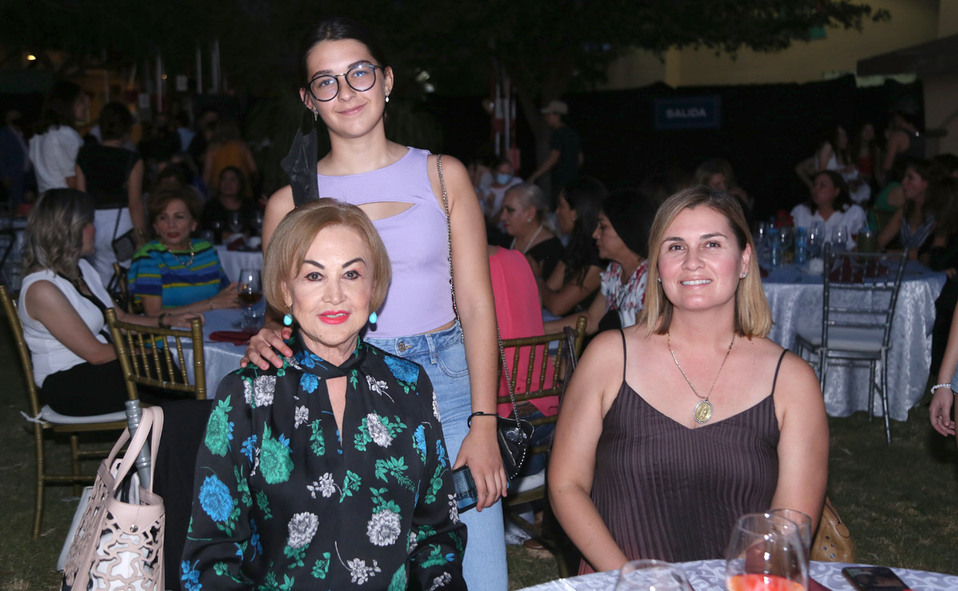 Monse, Magaly y Monse