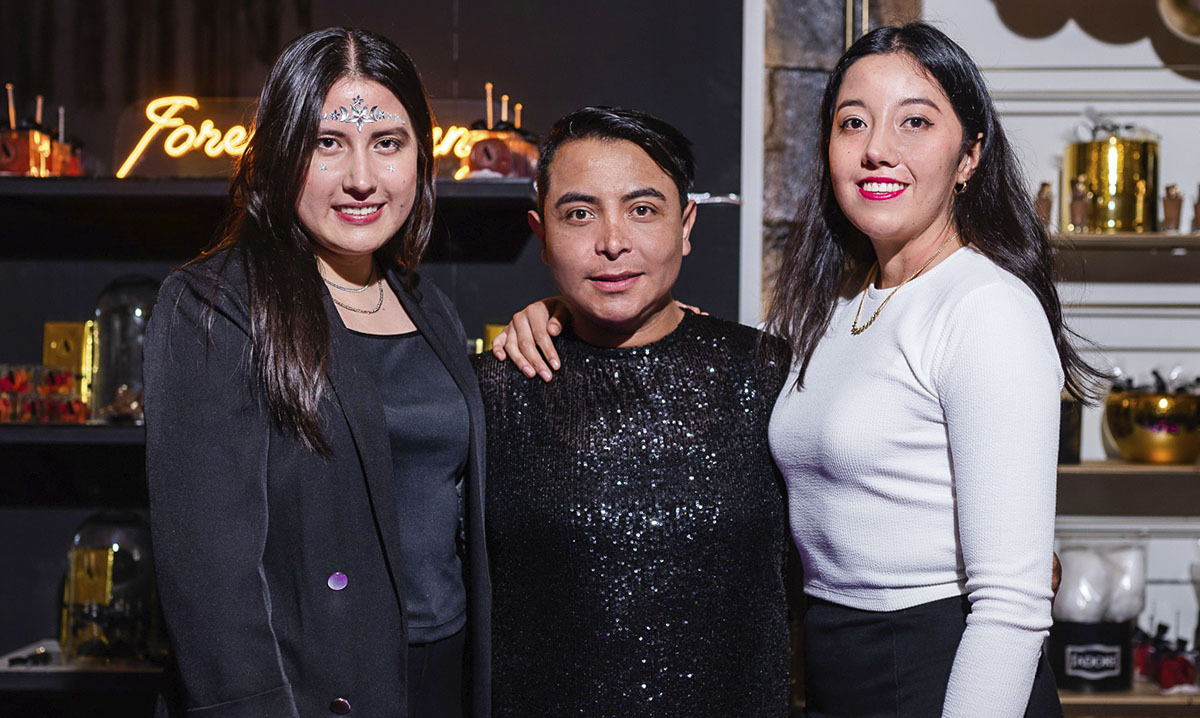 Jenny Arbeu, Ángel Arbeu y Marifer Arbeu