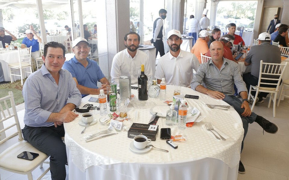 Carlos Alatorre, Javier Chávez, Jacobo Zablah, Bernardo Jiménez y  Bernardo Barrera / Foto: Daniel Saldívar