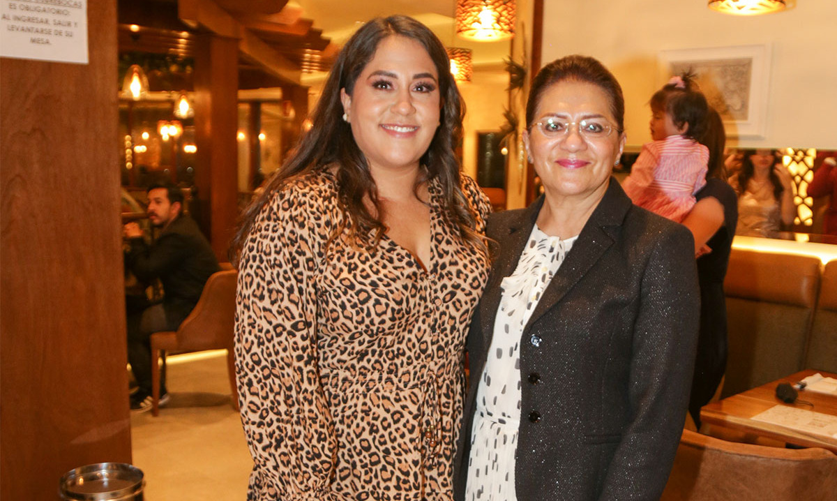 Patricia Pérez y Guadalupe Pérez