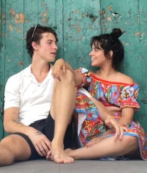 Camila Cabello y Shaw Mendes