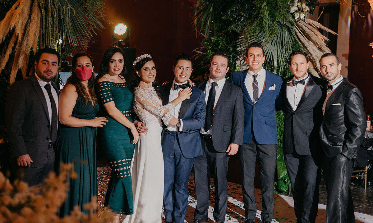 Antonio Cruz, Claudia Rivero, Daniella Dávila, Coral Durand , David Figueroa, Emilio Encinas, José Carlos Sánchez, Francisco Migoya y Agustín Ascencio