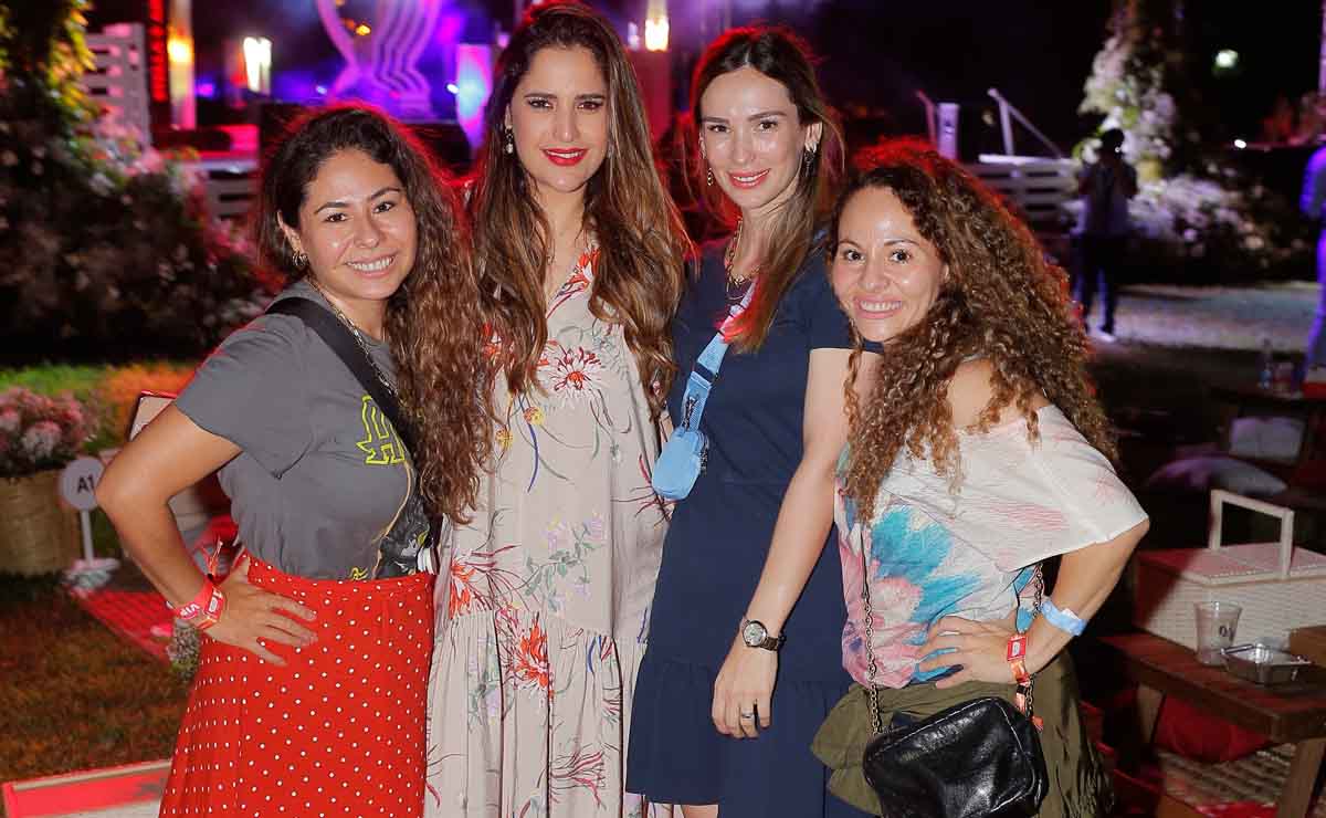 Ale Aguirre, Silvia Landeros, Charito Dalessio y Paty Aguirre / Fotos: Daniel Saldívar