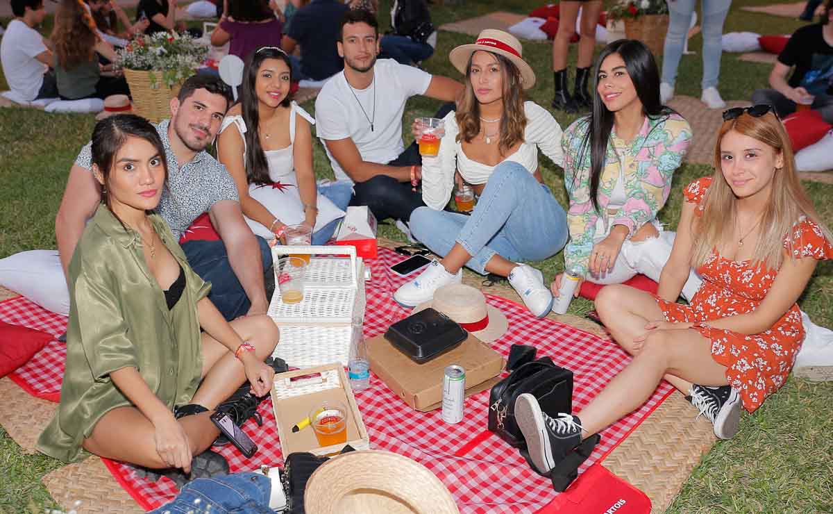 Andrea Espeleta, Diego Salazar, Eimy Rubio, Daniel Flores, Laura Cardona, PriscIla Zuazua y Giselle Puente / Fotos: Daniel Saldívar