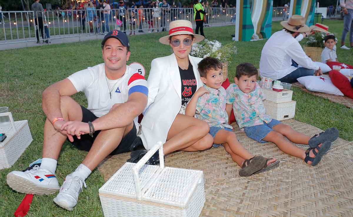 David Pérez-Salinas, Vivi Villarreal de Pérez-Salinas, André Pérez-Salinas y Sebastián Pérez-Salinas / Fotos: Daniel Saldívar