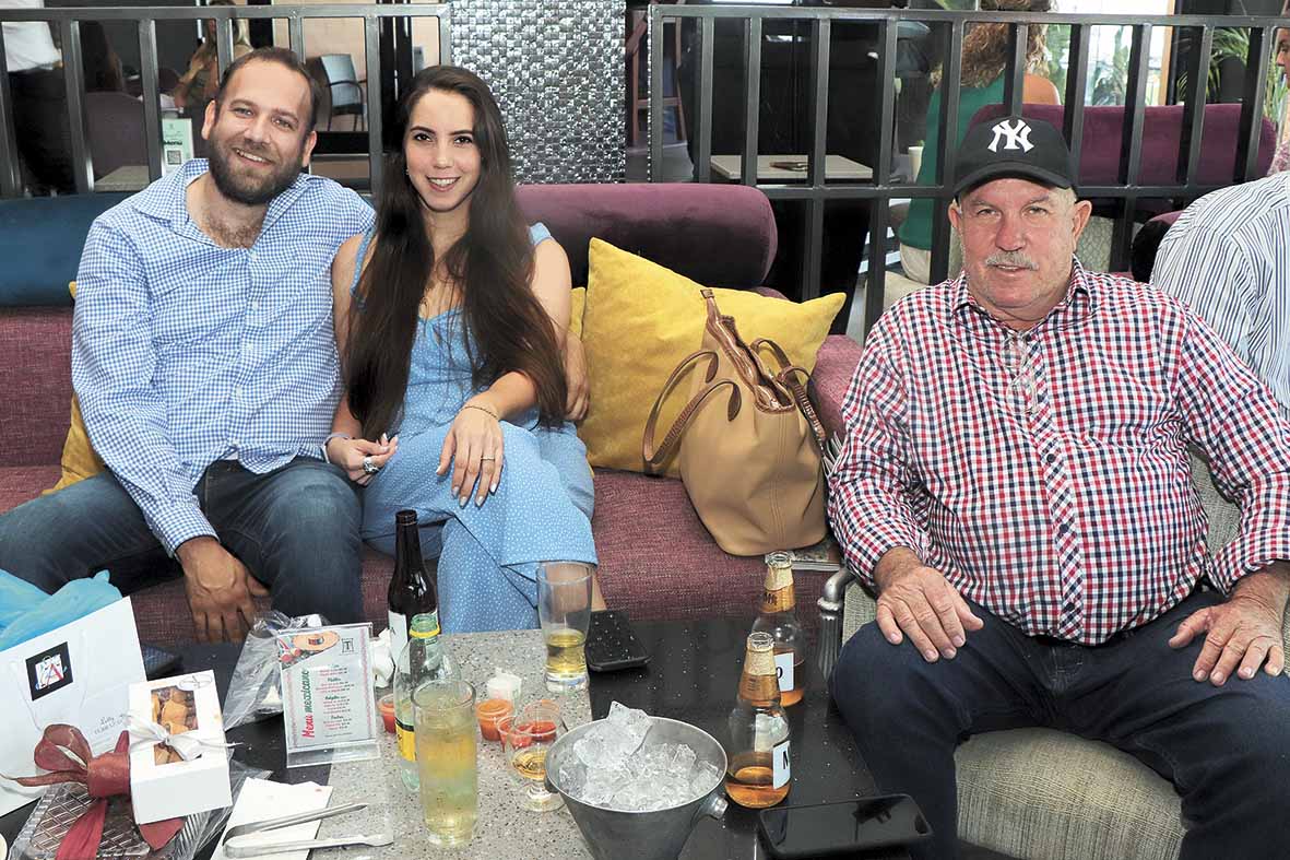 Gustavo Villa, Zamira Tamez y Sergio Tamez / Fotos: Dennis Hernández