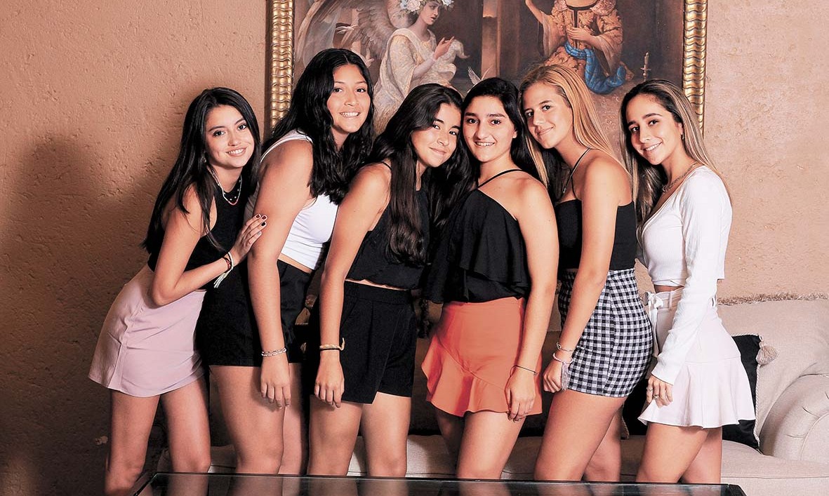 Ana lucía Castillo, Jimena González, Sofía Ortiz, Jazny Balat, Ana Aguilar y Valentina Mohamar / Fotos: José Chang