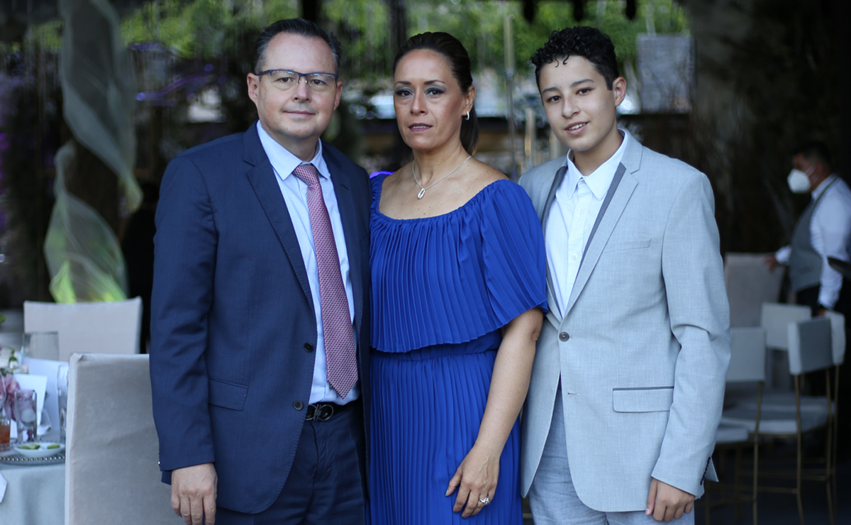 Mauricio Casillas, Zoraya Gamiño y Axel Gamiño. Foto: Aarón Solís