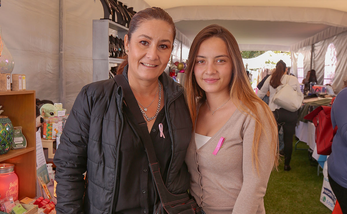 CLAUDIA LAREDO Y DANIELA FARÍAS