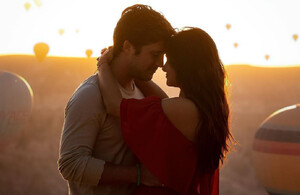 Diego Boneta y Renata Notni (Foto: Instagram).