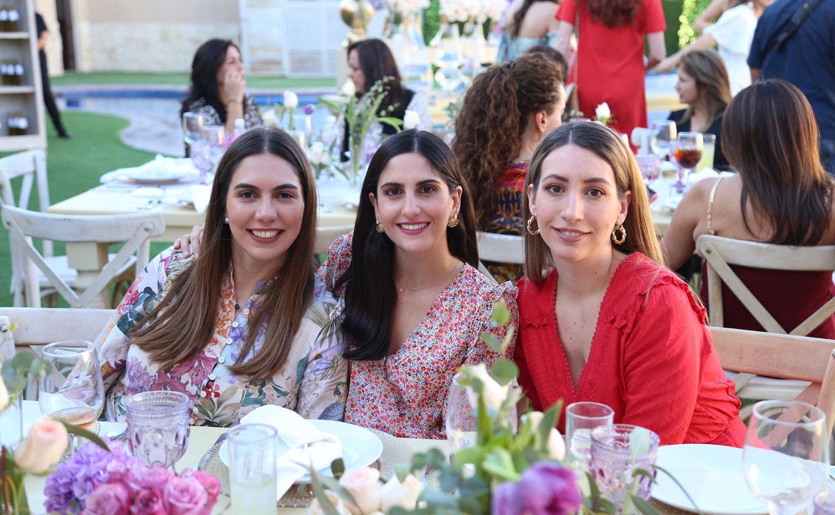 Andrea, Mariam y Ana