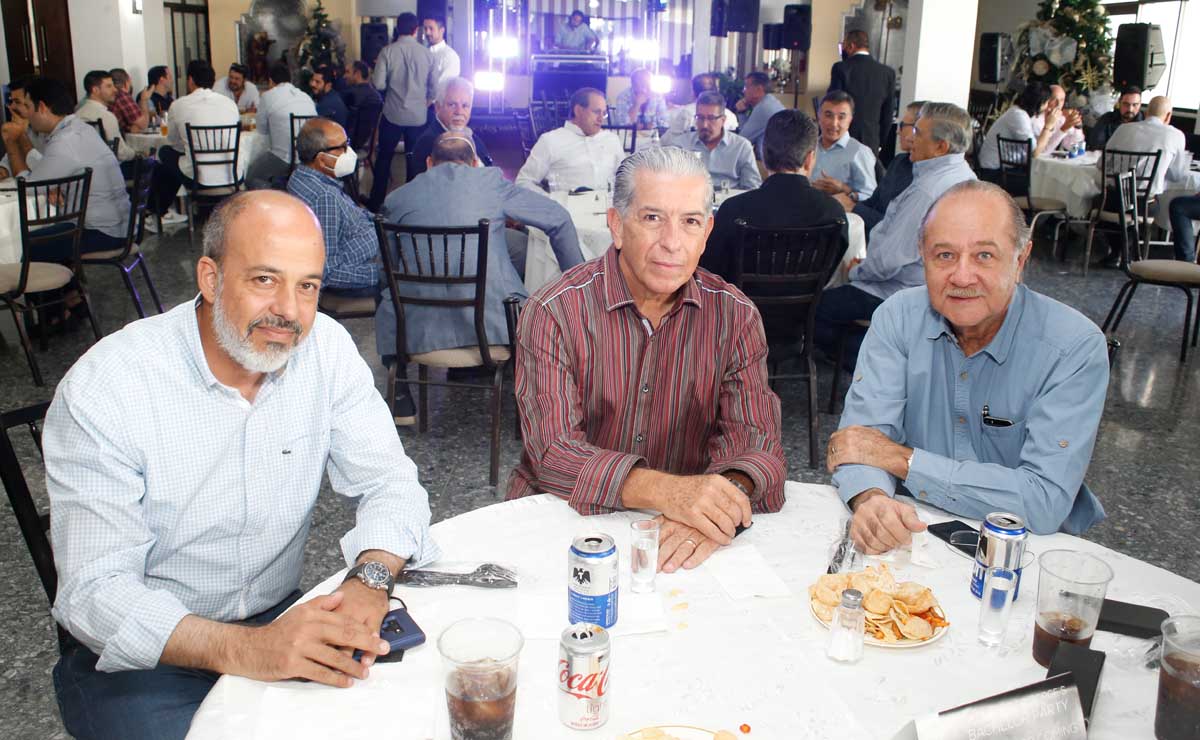 Israel Gonzalez, Javier Prieto, Javier Navarro / Fotos: Antonio Mireles