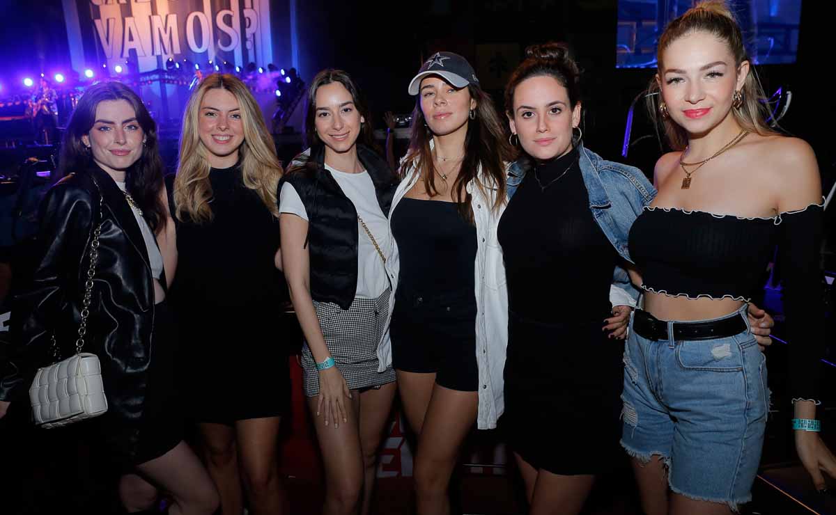 Lucía Arechiga, Gaby Mayrl, Cecilia Rodríguez, Melissa Morales, Melina Alvarez y Mallory Caballero / Fotos: Daniel Saldívar
