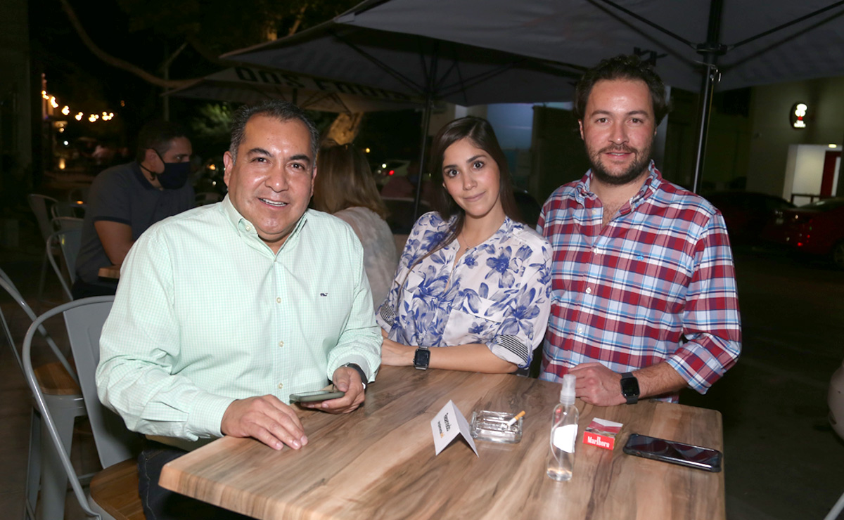 Memo, Ana Luisa y Lalo