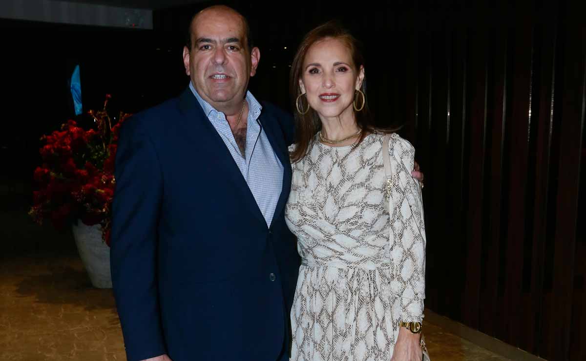 Salvador Charur y Lorena Medellín de Charur / Fotos: Omar Valdez