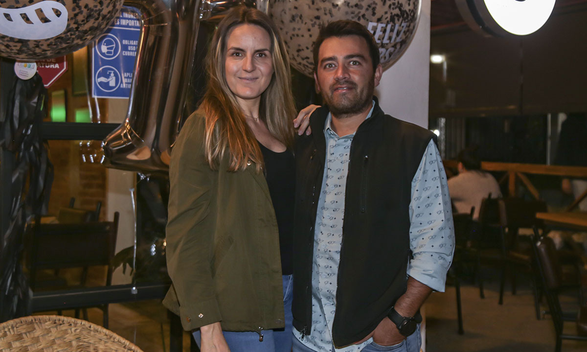 Ana Escobedo y Carlos Gutiérrez
