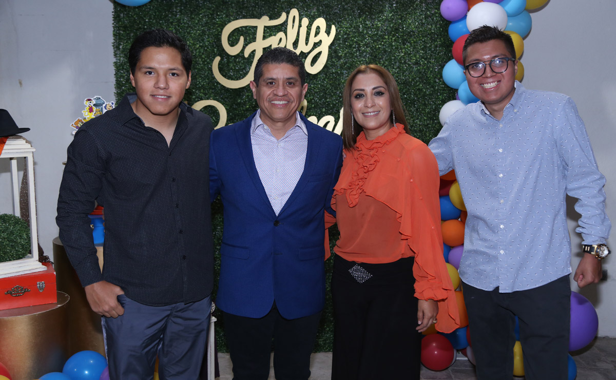 Jaime, Favio, Hanna y Rubén