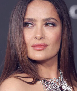 Salma Hayek en la LACMA Gala. (Foto: Instagram).