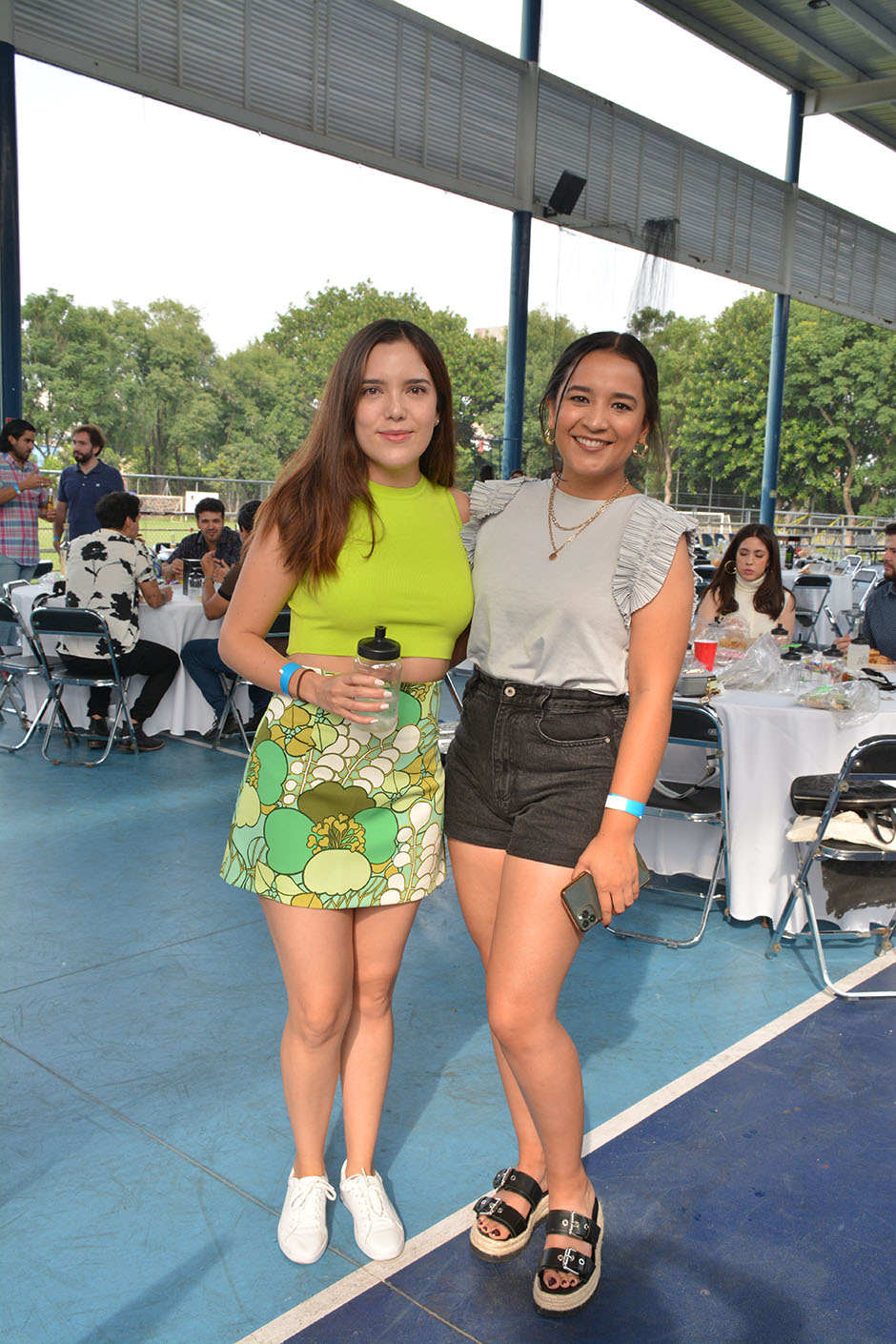Adriana Martínez y Karen Villa