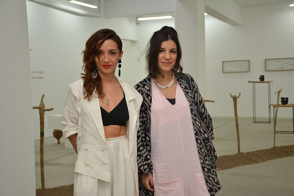 Míriam Flores y Ana Paula Santana.