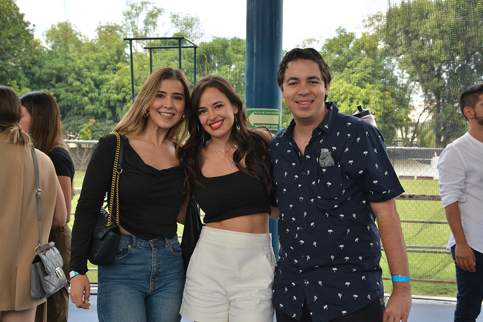Thalía Ramírez, Stephanie Koffroth y Jesús Herrera