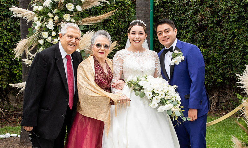 Héctor Sánchez, Leticia Morales, Ana María Sánchez y Juan Pablo Jiménez