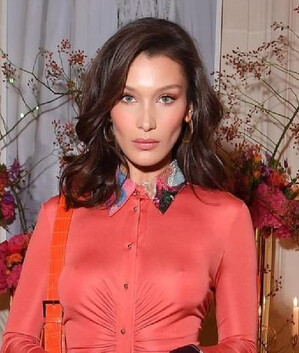 Bella Hadid habla sobre su depresión y ansiedad. (Foto: Instagram).
