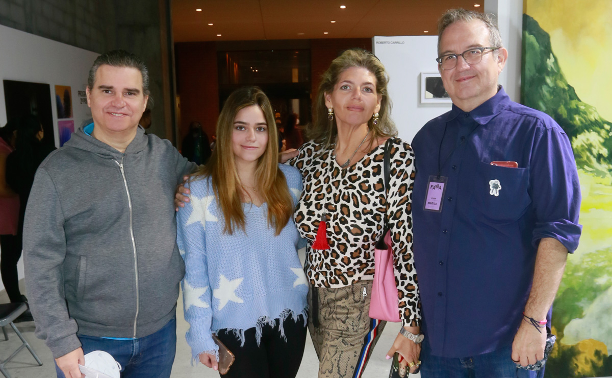 Edmundo Rodríguez, Camila Rodríguez, érika González Brunell de Rodríguez y Rodrigo Odriozola