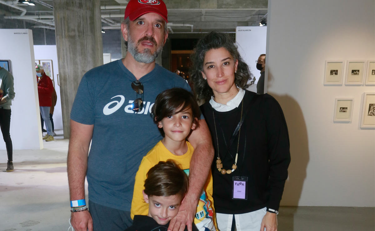 Guillermo González, Gloria Cárdenas, Joaquín González y Esteban González