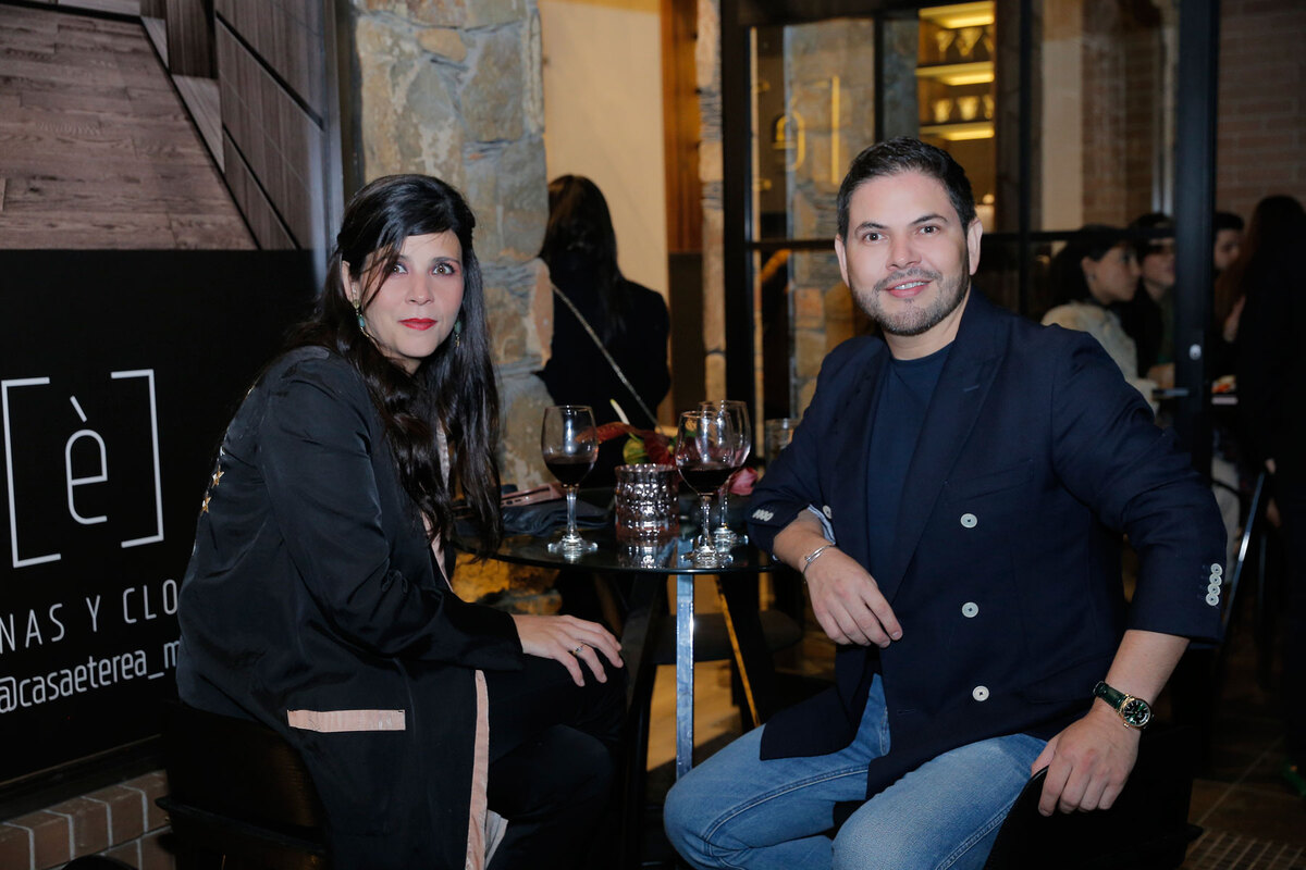 Lucía Sada y Elías González