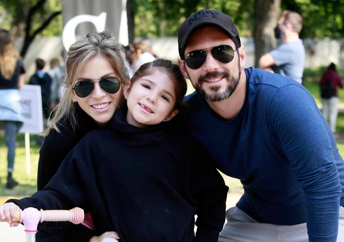 Mariana Giandusa, Mia Martínez y Ángel Martínez