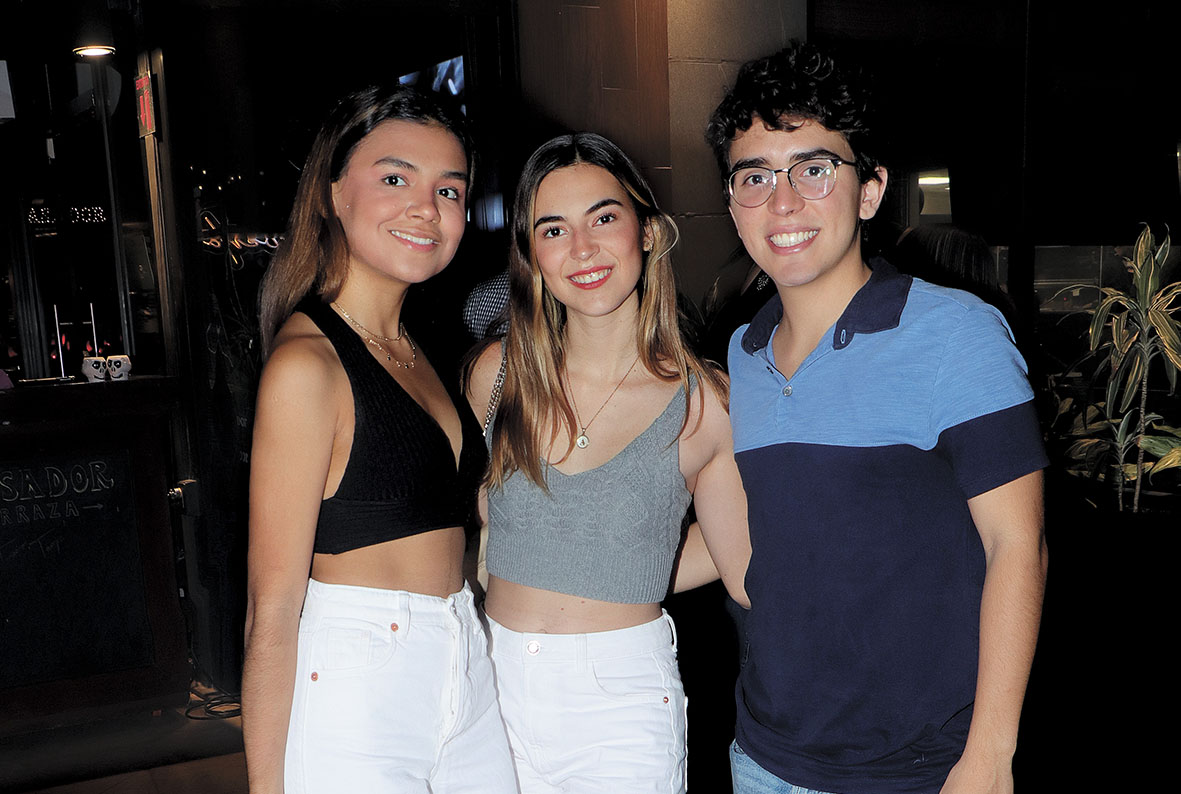 Nina Miroslava, Arantza Ochoa y Lalo Selva / Fotos: Dennis Hernández