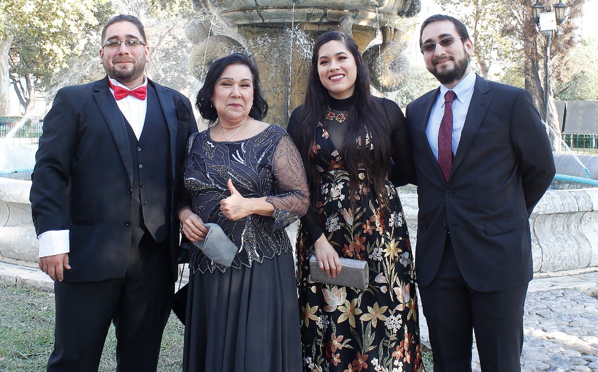 Raymundo Salinas, Nancy Pérez, Cynthia Fuentes y Pablo Salinas / Foto: Antonio Mireles