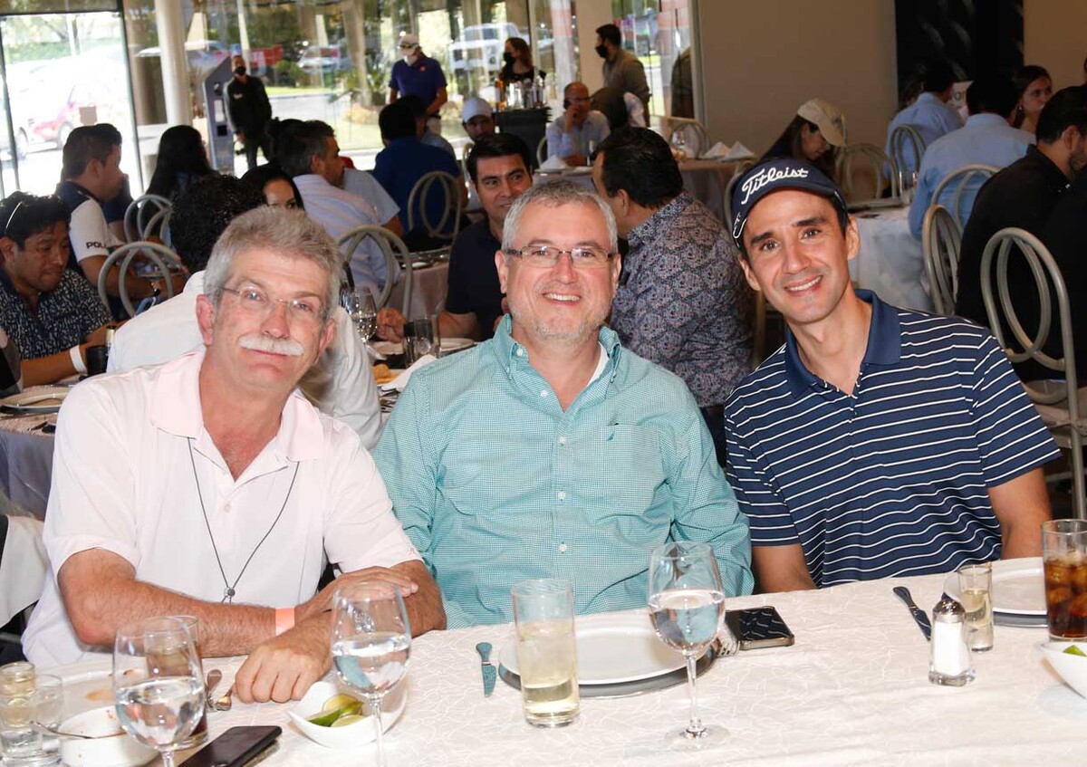 Ricardo Fernández, Ramiro Lozano y Carlos Von Rossum