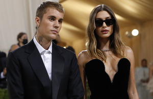 justin-bieber-y-hailey-baldwin La modelo tiene raíces brasileñas y portuguesas. (Foto: Hola.com)