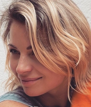 Ludwika Paleta felicita a su hijo por su cumpleaños número 22