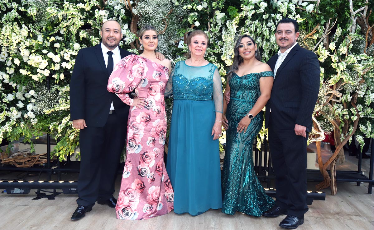 Gerardo, Alma, Norma, Ale y Raúl