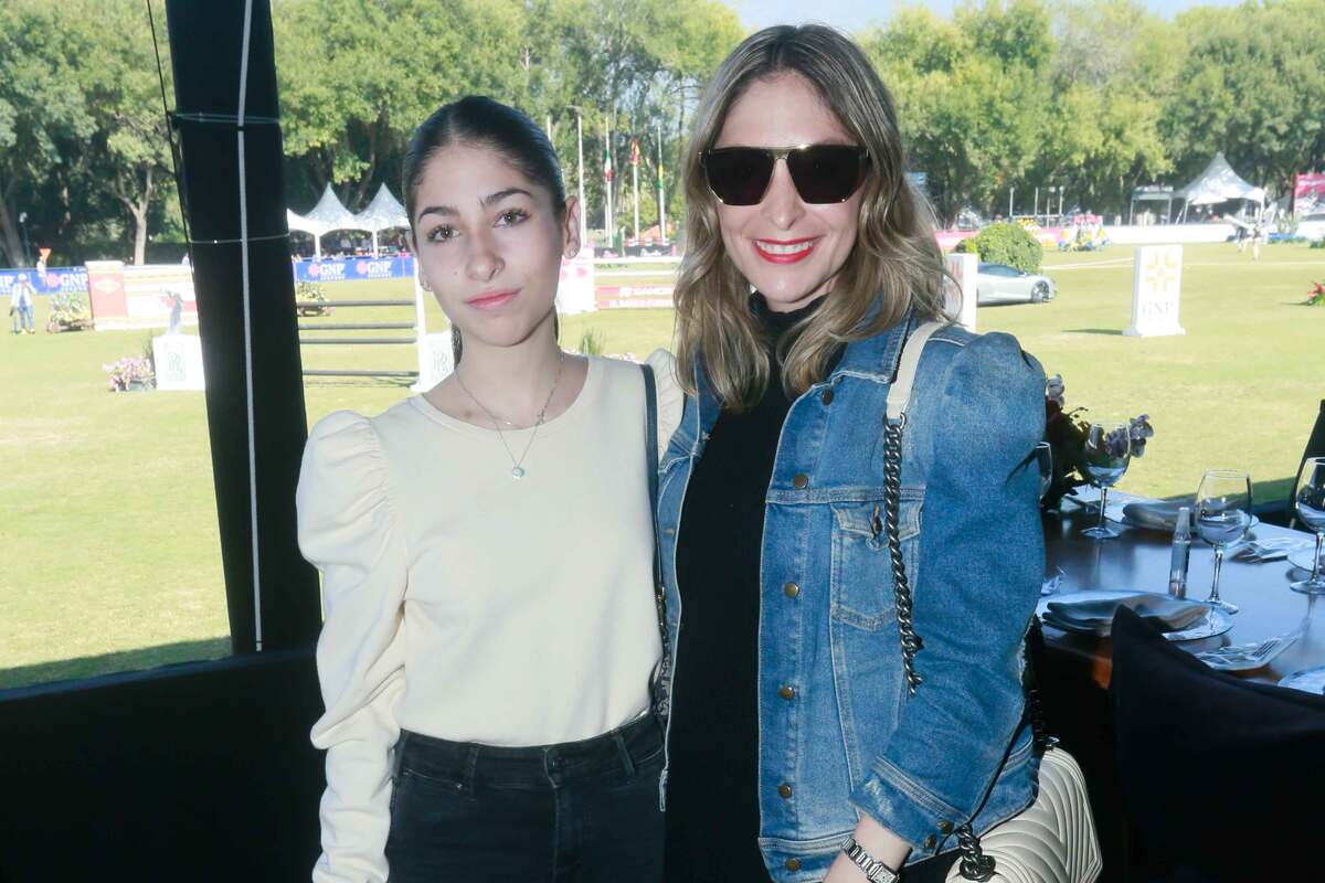 Vanessa Martínez y Vanessa Villarreal