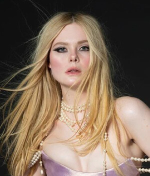Elle Fanning (Foto: Instagram).