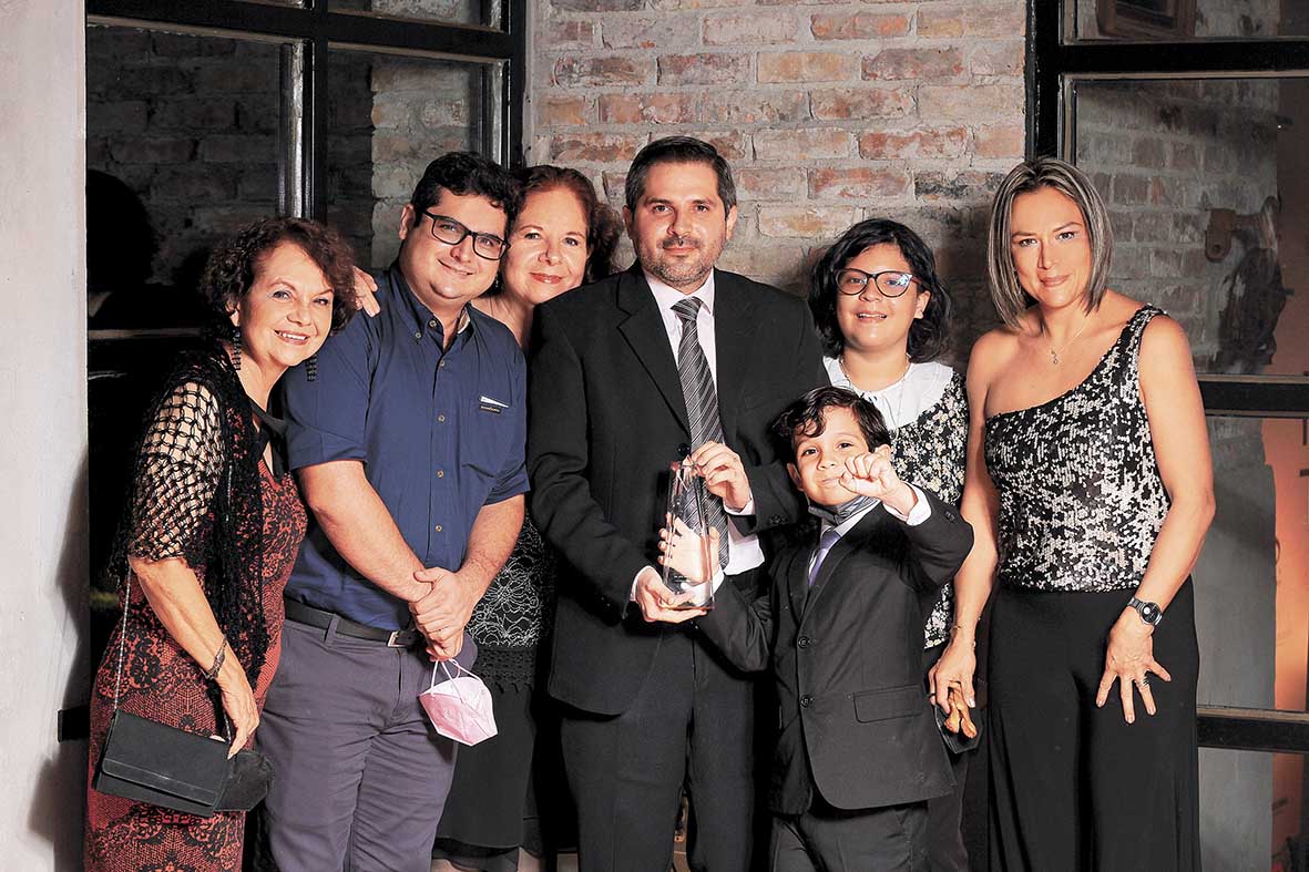 María bueno, José Alberto Bueno, Tere Bueno, Aldo de Jesús Bueno, Jesús Bueno, Olga Bueno y Olga Aguilera / Fotos: José Chang