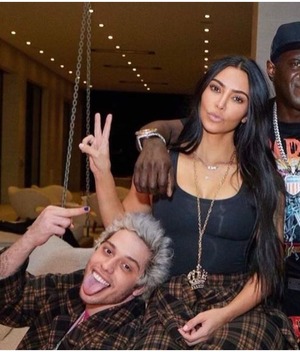 Kim Kardashian y Pete Davidson (Foto: Instagram)