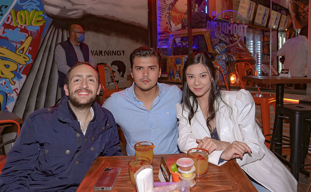 SARKIS LIBIEN, ÁNGEL ROMERO Y DIANA ROMERO