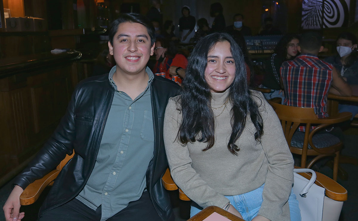 ULISES PÉREZ Y KAREN RIVERA