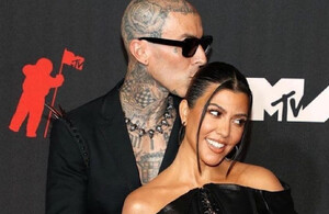 Kourtney Kardashian y Travis Barker de vacaciones en México. (Foto: Instagram).
